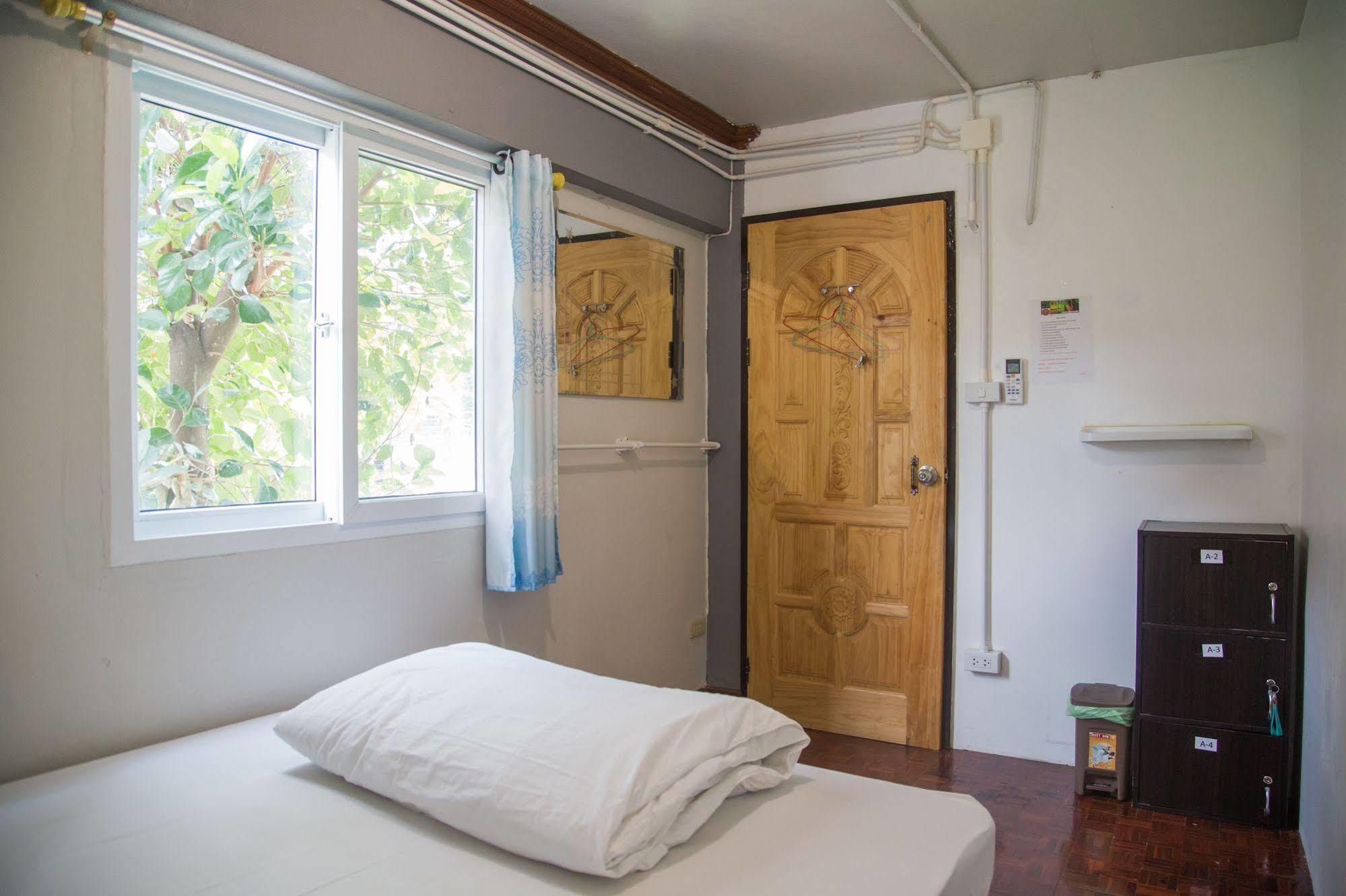 Cassette Hostel Chiang Mai Exterior foto